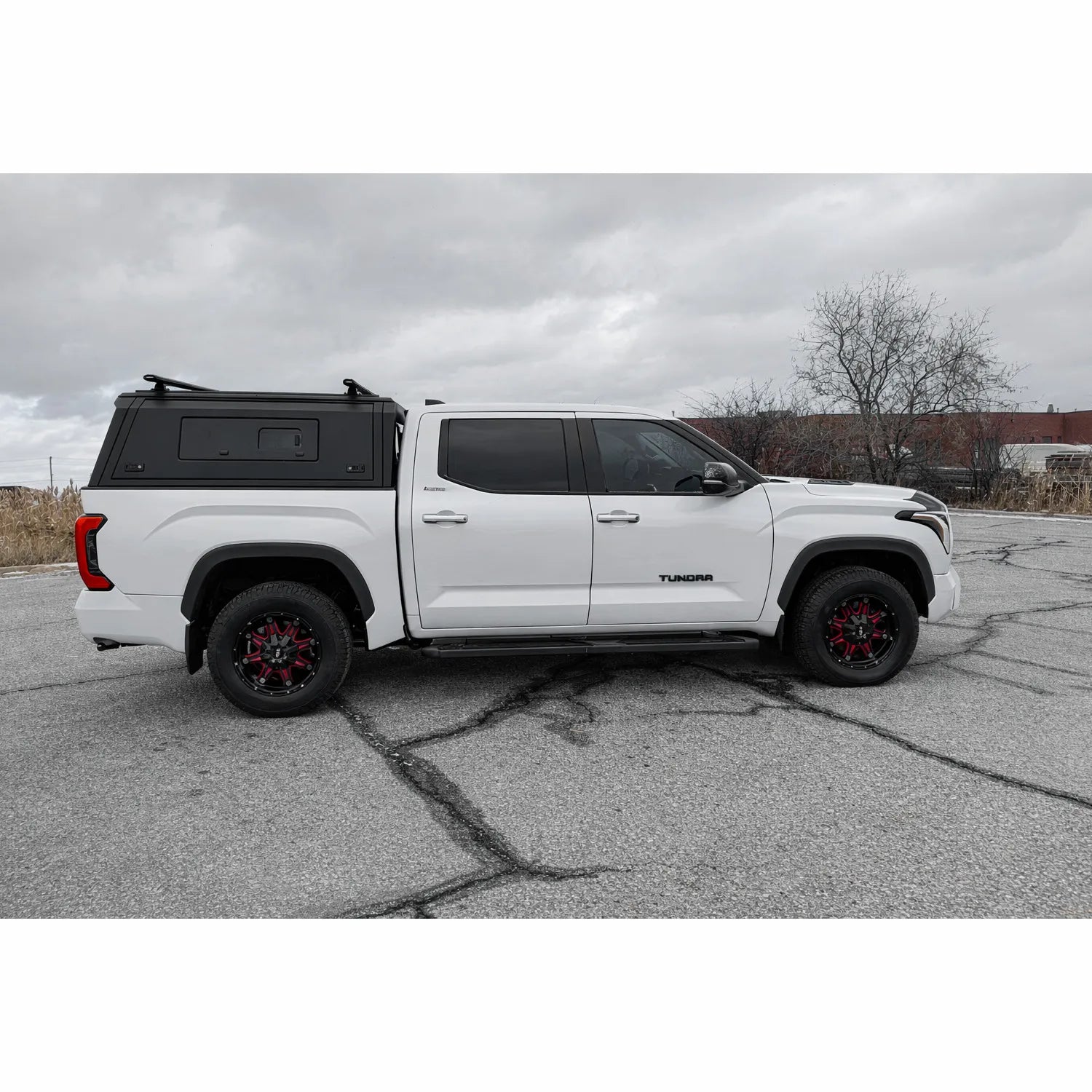 DURA COVER Aluminum Truck Cap for Toyota Tacoma with Sliding Windows - image 3