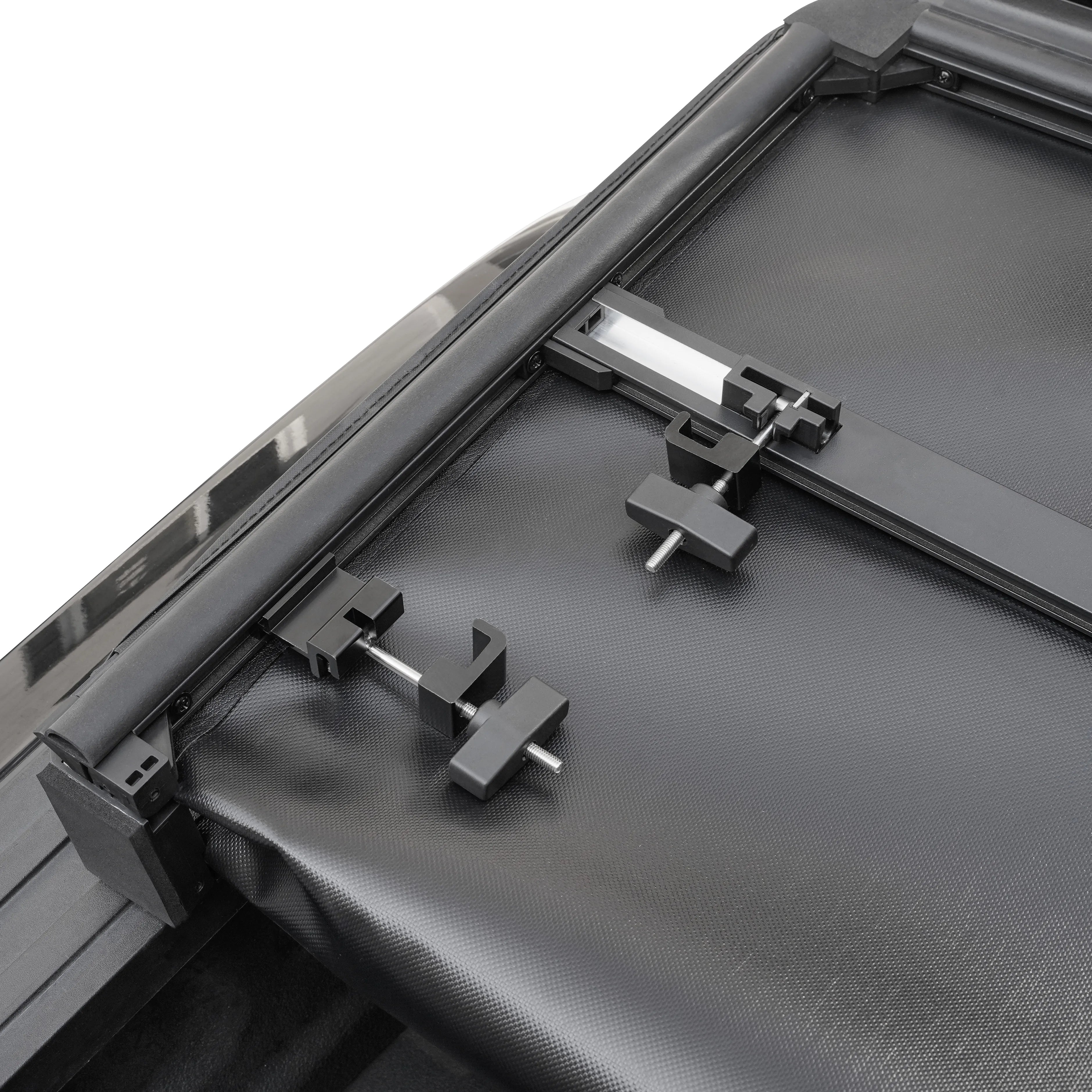 Soft Tri-Fold Tonneau Cover for Ram 1500