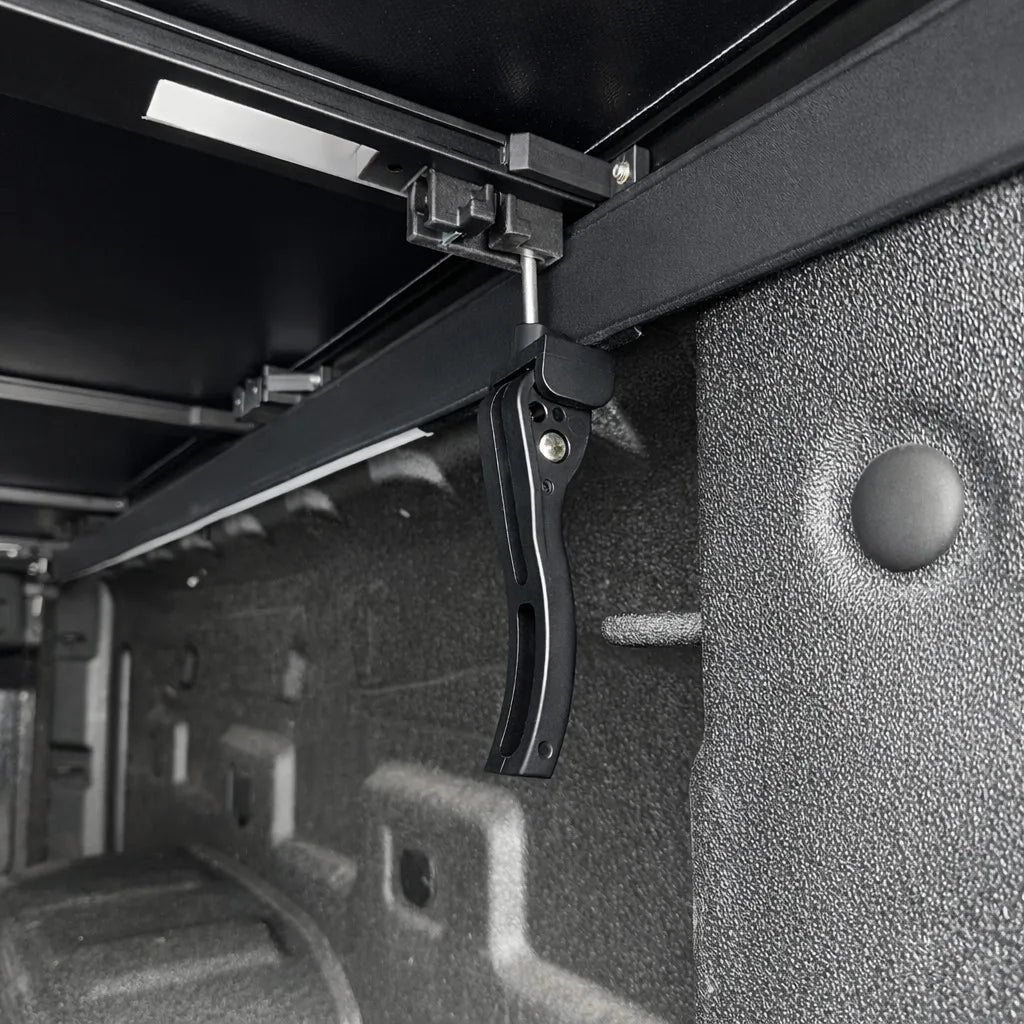 Soft Tri-Fold Tonneau Cover for Ram 1500